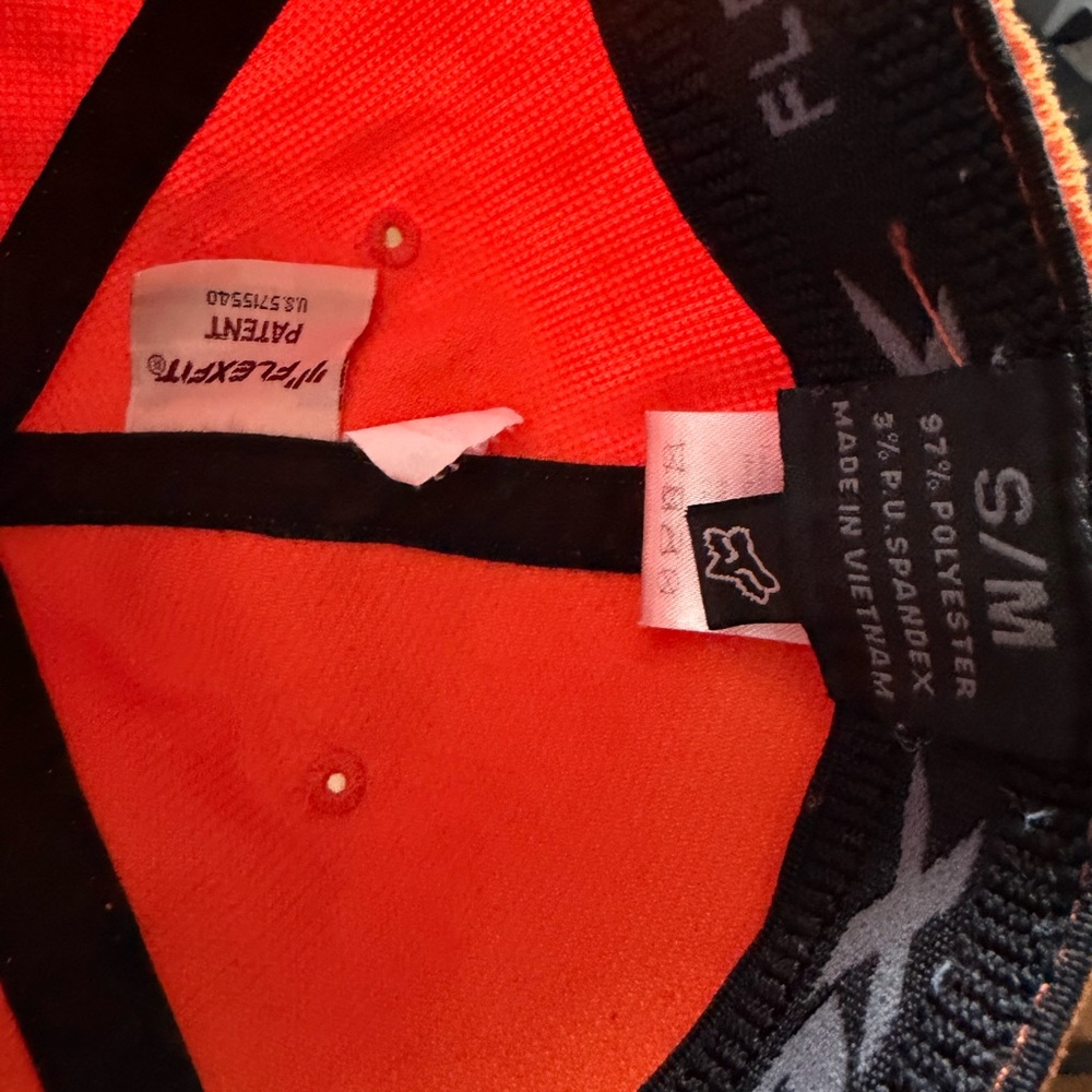 Fox Racing Signature Flexfit hat in orange with a black logo size S/M - Picture 4 of 4